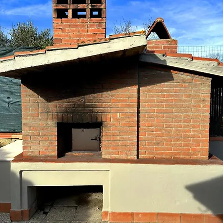 Villetta Nel Bosco Tra Firenze Arezzo E Siena Holiday home *