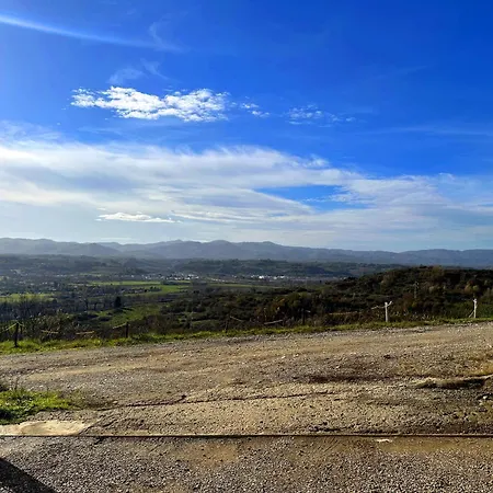 Villetta Nel Bosco Tra Firenze Arezzo E Siena *